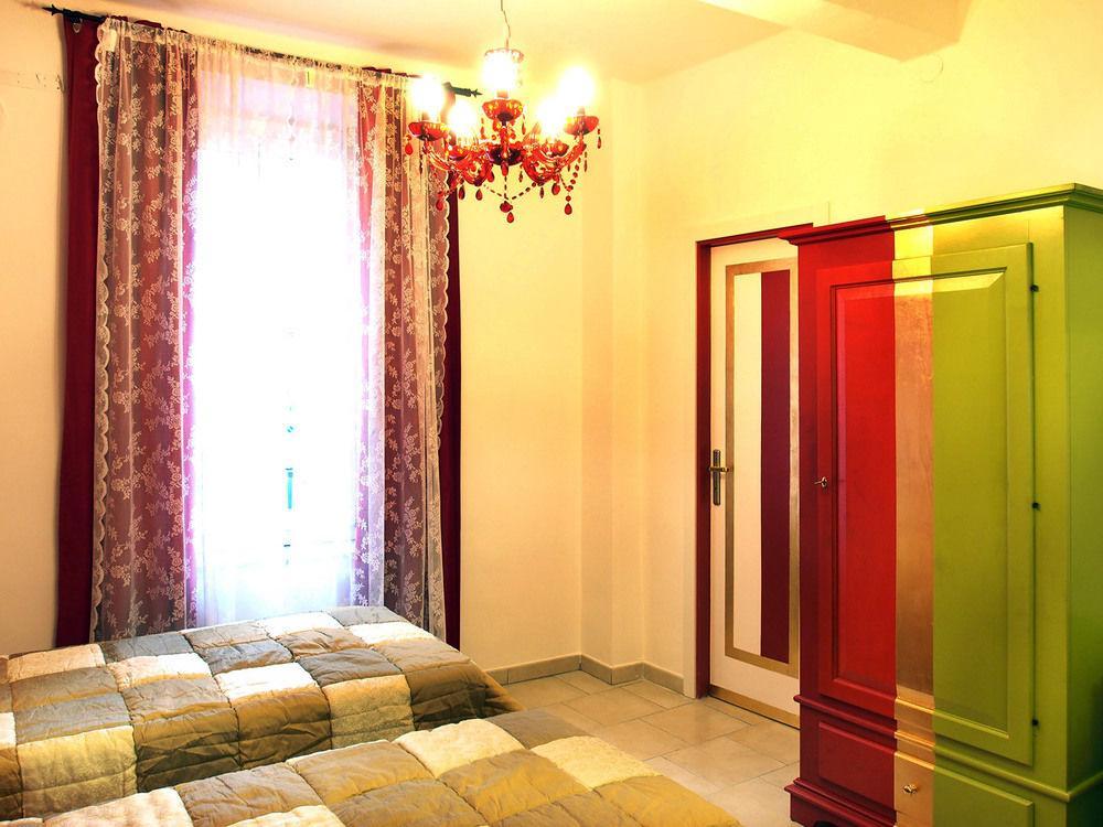 Hotel Due Spade Фиденца Экстерьер фото